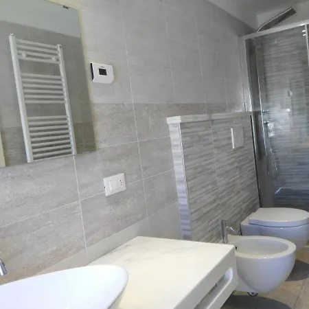 Biancaluna Bed & Breakfast *